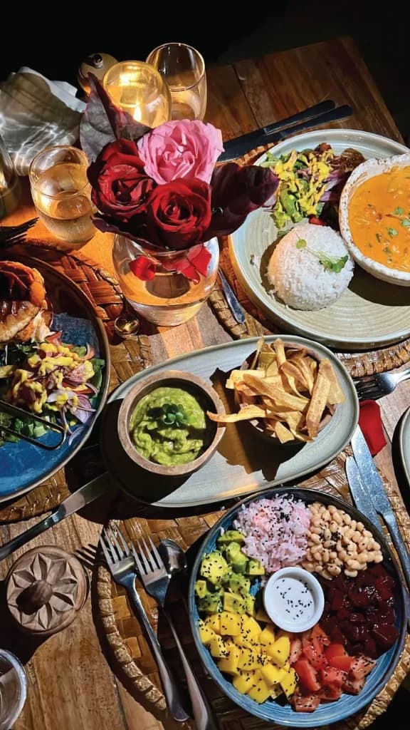 Candlelit dinner spread at Casa Coco